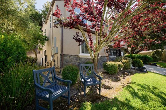 307 Sidesaddle Circle, Scotts Valley CA: https://media.crmls.org/mediaz/a0669a84-511e-439d-bbbe-5dcceedad055.jpg