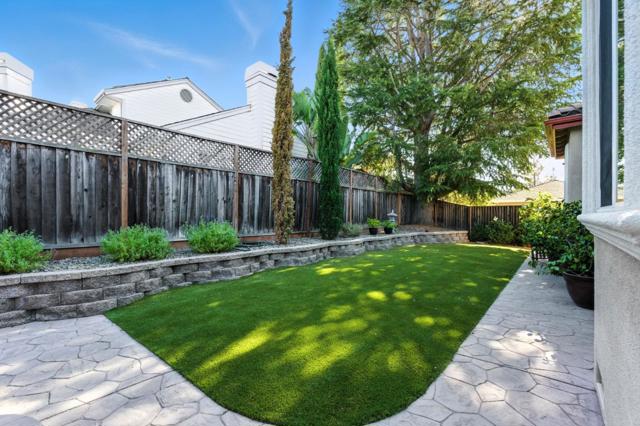 21976 Mcclellan Road, Cupertino CA: https://media.crmls.org/mediaz/a06726fe-07ab-4341-8555-e92bbfe6ccfb.jpg
