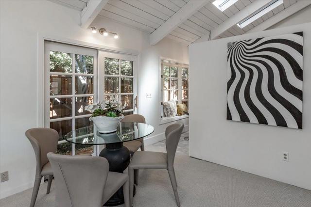3325 Saint Michael Drive, Palo Alto CA: https://media.crmls.org/mediaz/a06798eb-0f5f-4c12-a32f-8078a37d50e7.jpg