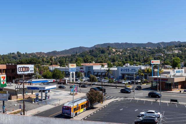Detail Gallery Image 25 of 26 For 5135 Zelzah Ave #107,  Encino,  CA 91316 - 2 Beds | 2 Baths