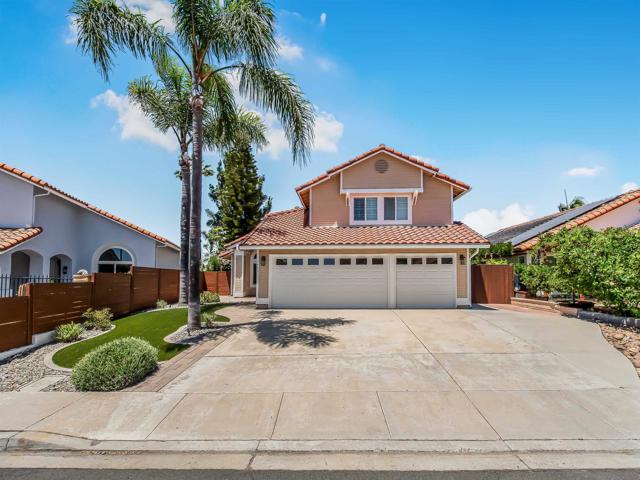 12440 Kestrel St, San Diego CA: https://media.crmls.org/mediaz/a067dc3b-e98d-4c31-b258-a4ddcd29aa5b.jpg