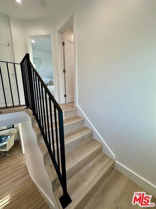 5414 S Mullen Avenue, Los Angeles CA: https://media.crmls.org/mediaz/a06881f6-f927-497b-b490-2dadd7c5700b.jpg