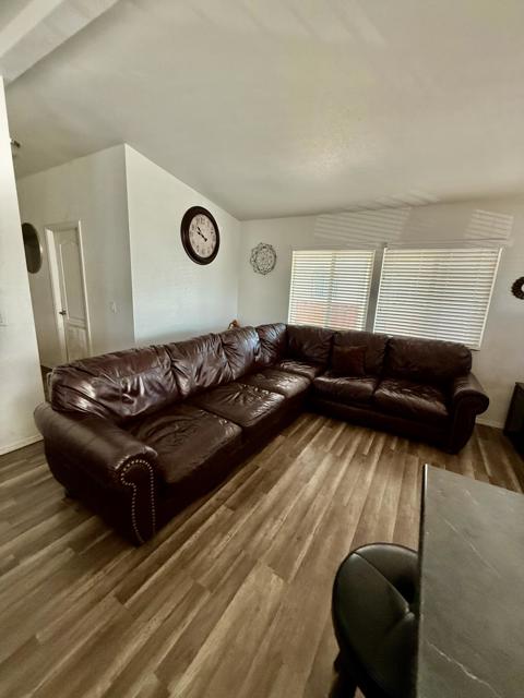 81351 Ave 46, Indio CA: https://media.crmls.org/mediaz/a06abd98-143b-4ddb-8842-d35d2db7a312.jpg