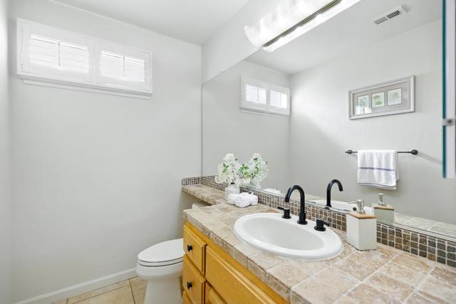 3484 Clover Oak Drive, San Jose CA: https://media.crmls.org/mediaz/a06b7c5e-6e1f-48fa-9c7b-e1acf74f5463.jpg