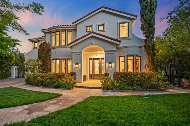 6 Zachary Court, Menlo Park CA: https://media.crmls.org/mediaz/a06c36e7-ffc1-4f68-85c5-91c33287eb52.jpg