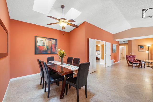 53720 Avenida Carranza, La Quinta CA: https://media.crmls.org/mediaz/a06cd42f-94d3-49ac-b5ca-aef8be1d574b.jpg