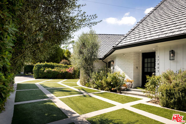 17003 Rancho Street photo 1