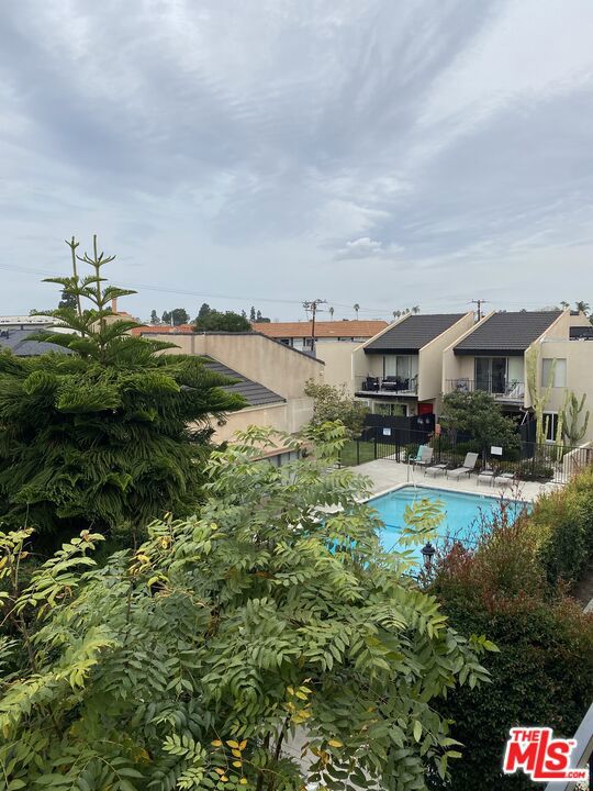 MLS# 23228525