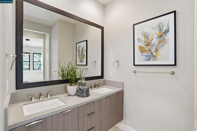 Image 38 of 59 For 108 Brumby St