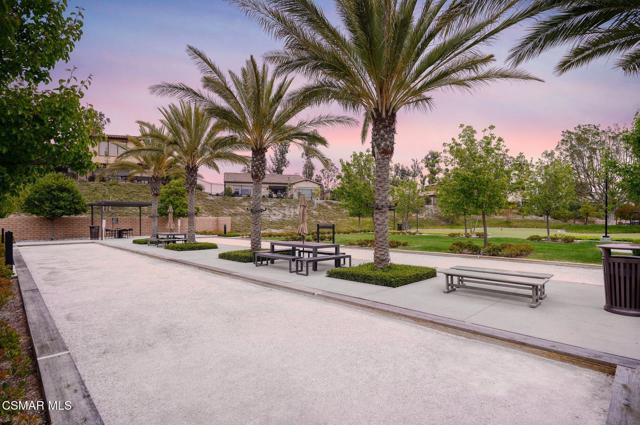 2424 Quartsite Drive, Camarillo CA: https://media.crmls.org/mediaz/a070ac07-a6fe-4a5f-ab5c-881f5c05d800.jpg