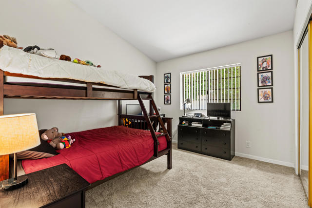 3773 English Drive, Hemet CA: https://media.crmls.org/mediaz/a072c842-c8ce-42aa-9b52-64c07aaef88c.jpg