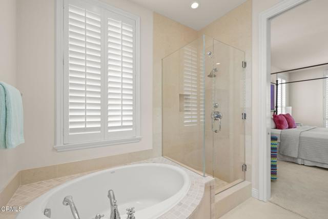 1135 Capri Way, Oxnard CA: https://media.crmls.org/mediaz/a0730c5d-e071-4dbe-9e29-d6dbee6634cc.jpg