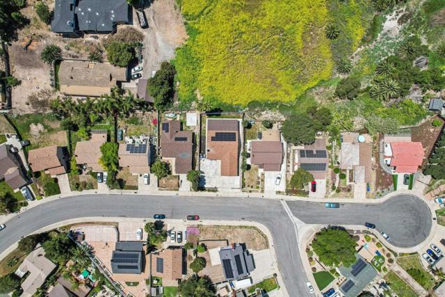 2044 Siegle Dr, Lemon Grove CA: https://media.crmls.org/mediaz/a07334e3-fcd9-4996-b94f-76c98eaec29e.jpg