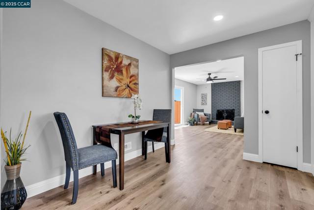 1330 Aster Dr, Antioch CA: https://media.crmls.org/mediaz/a073aabc-050f-4e85-b545-c3ded41eefcf.jpg