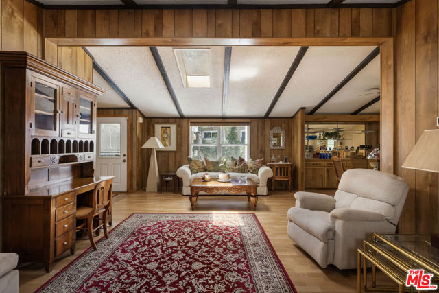 54 Robin Hood Place photo 8