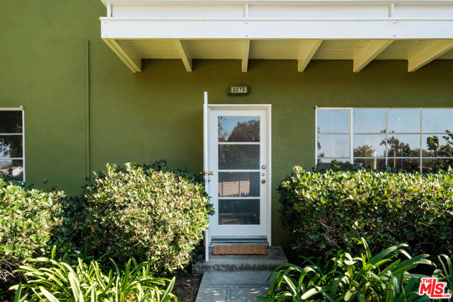 5273 Village, Los Angeles CA: https://media.crmls.org/mediaz/a0746a66-cc83-4713-9621-4d2ea490f5c6.jpg