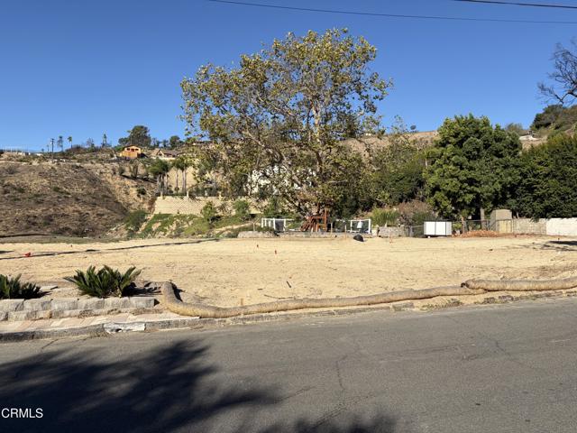 Detail Gallery Image 2 of 10 For 999 San Clemente Way, Camarillo,  CA 93010 - – Beds | – Baths