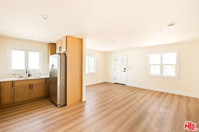 340 S Avenue 56, Los Angeles CA: https://media.crmls.org/mediaz/a075ebb4-d8bd-46a5-b1b0-3e2799b862cb.jpg
