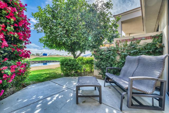 54564 Oak Tree, La Quinta CA: https://media.crmls.org/mediaz/a075f2a5-7d3a-47ca-829a-d27e57d479b3.jpg