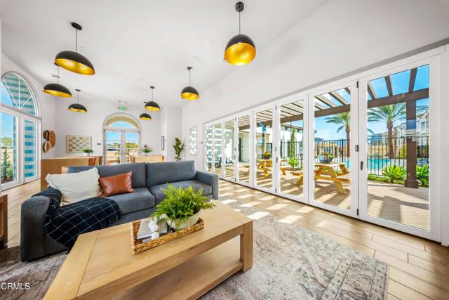 Detail Gallery Image 45 of 51 For 2862 via Descanso, Camarillo,  CA 93012 - 3 Beds | 2/1 Baths