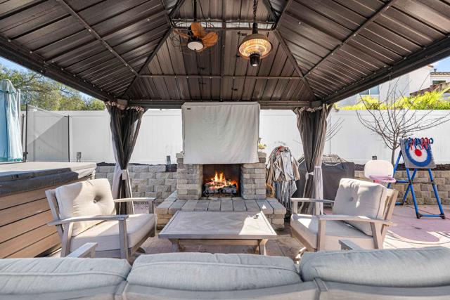 Detail Gallery Image 48 of 53 For 4912 Colusa Dr, Oceanside,  CA 92056 - 4 Beds | 3 Baths