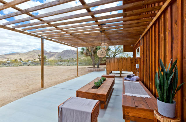 3663 Olympic Road, Joshua Tree CA: https://media.crmls.org/mediaz/a0771e01-94e1-46c6-813a-374362335c69.jpg
