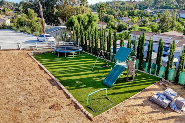 12666 Stone Canyon Road, Poway CA: https://media.crmls.org/mediaz/a078f488-fd14-4f00-aed5-bf3860f632b4.jpg