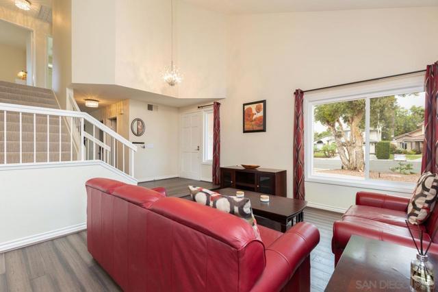 Image 7 of 32 For 14383 La Harina Ct