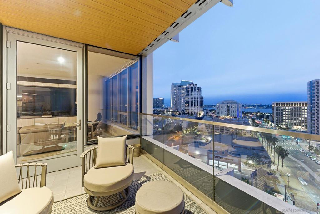 888 E Street - photo 8