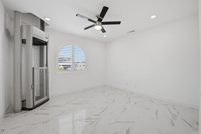 Detail Gallery Image 18 of 51 For 911 Lindbergh, San Marcos,  CA 92069 - 4 Beds | 4/1 Baths