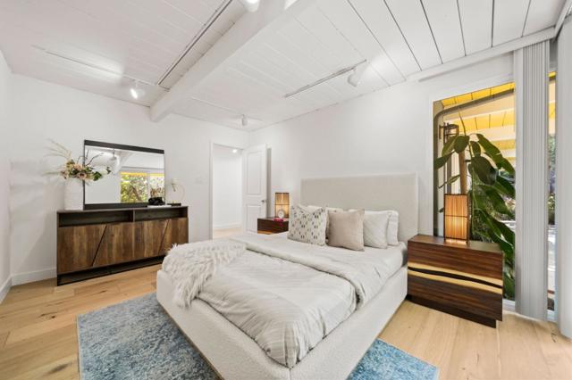 3310 Kenneth Drive, Palo Alto CA: https://media.crmls.org/mediaz/a07d8b86-759e-4c21-b307-fc56aea83ace.jpg