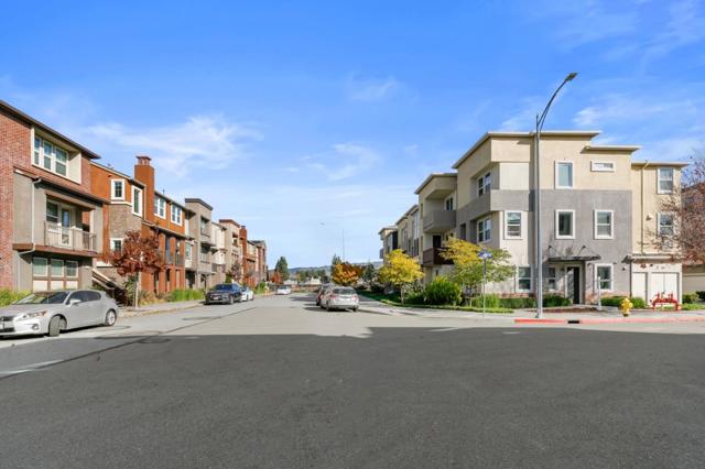 1038 Giacomo Lane, San Jose CA: https://media.crmls.org/mediaz/a07ffa29-760d-410c-a356-d9047cb5b09c.jpg