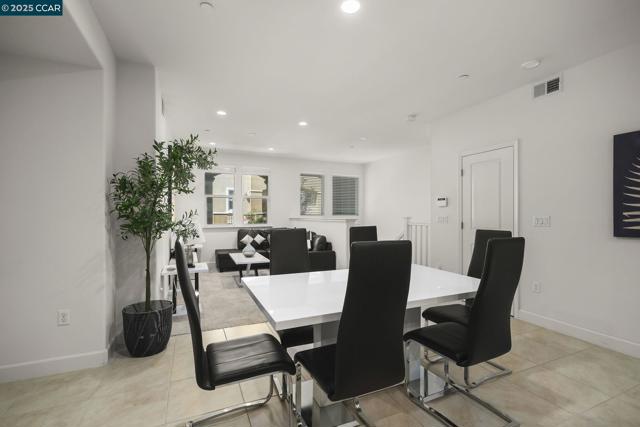 38976 Primula Ter, Newark CA: https://media.crmls.org/mediaz/a08039b7-220f-4e6f-bab8-b3c0b81ae86e.jpg