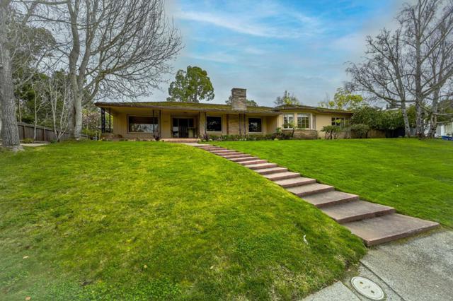 1735 Crockett Lane, Hillsborough CA: https://media.crmls.org/mediaz/a080a2ba-47d6-4727-b091-e58663f5adac.jpg