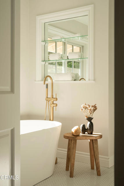 Detail Gallery Image 43 of 67 For 31730 Saddletree Dr, Westlake Village,  CA 91361 - 4 Beds | 3/1 Baths