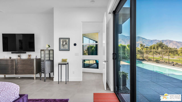 4321 Lumina Way, Palm Springs CA: https://media.crmls.org/mediaz/a082c9cf-b0cc-49cd-8463-d374e5a35e1b.jpg