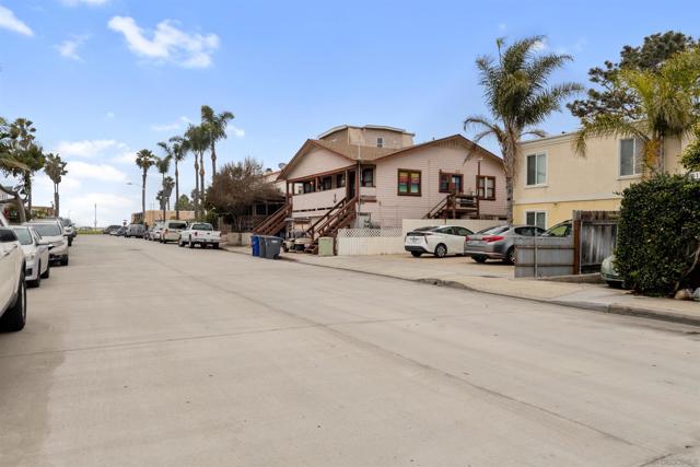 5130 Long Branch Avenue, Ocean Beach (San Diego), California 92107, 2 Bedrooms Bedrooms, ,1 BathroomBathrooms,Condominium,For Sale,Long Branch Avenue,250018212SD