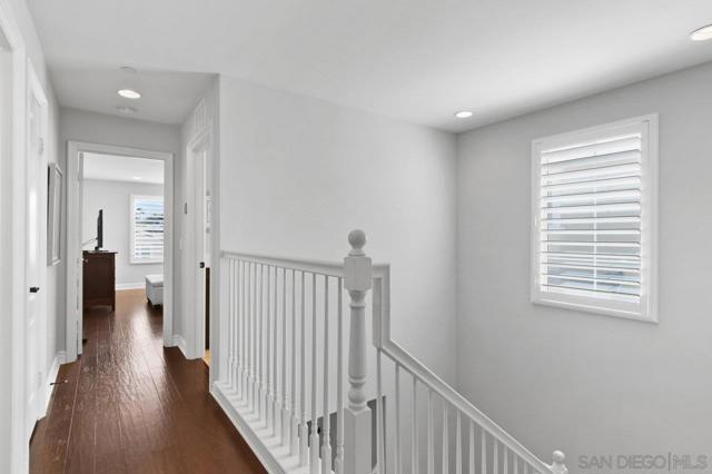 8624 Sage Shadow Drive, Lakeside CA: https://media.crmls.org/mediaz/a086ffec-c6c6-468e-b5a1-adf0de58f4e0.jpg