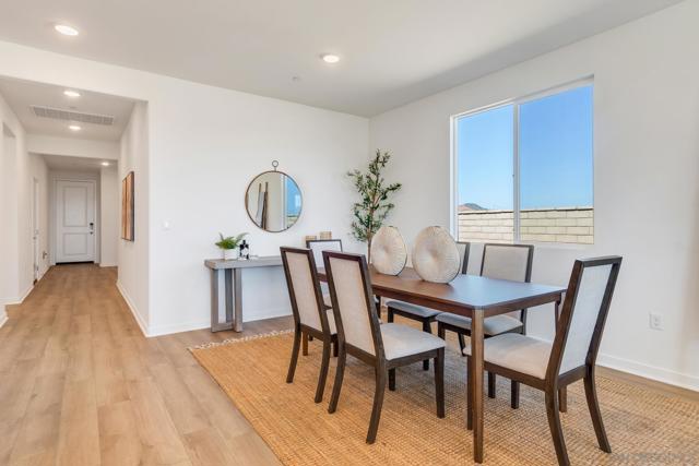 33300 Dayspring CT Lot 39, Lake Elsinore CA: https://media.crmls.org/mediaz/a087b858-3bd7-452f-9e63-cfd57bf172de.jpg