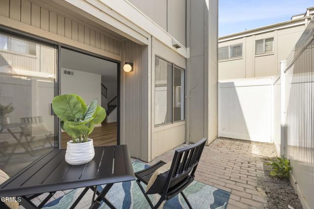 Detail Gallery Image 13 of 34 For 1466 San Simeon Ct #4,  Ventura,  CA 93003 - 2 Beds | 1/1 Baths