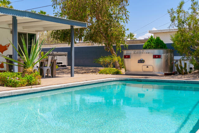2845 E Wyman Drive, Palm Springs CA: https://media.crmls.org/mediaz/a0881e66-8bf9-48a3-806e-d95fb96e7b27.jpg
