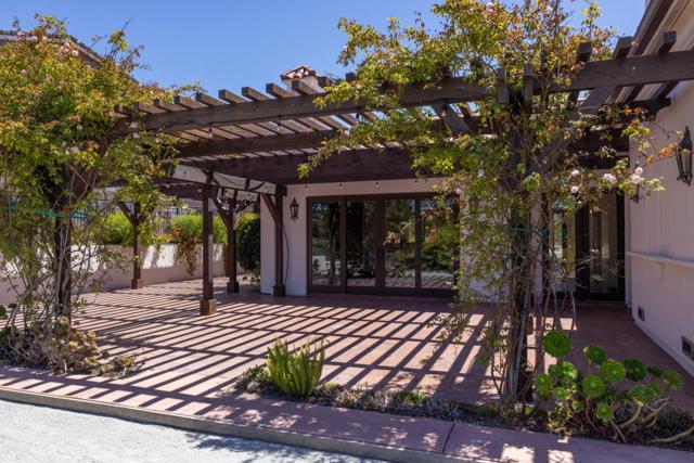 5 Fairway Court, Seaside CA: https://media.crmls.org/mediaz/a088c9c3-fc27-44c7-9290-e5b7e84506b6.jpg