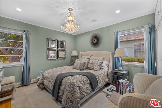 5715 Valley Ridge Avenue, Los Angeles CA: https://media.crmls.org/mediaz/a08a1ebb-1c72-4205-a989-7fdbe71c9940.jpg