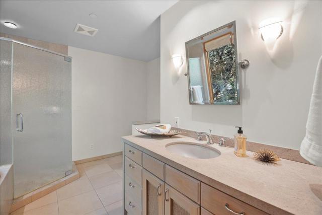 28140 Story Hill Lane, Los Altos Hills CA: https://media.crmls.org/mediaz/a08b610b-e9e5-4dc6-99ef-133fd289c64b.jpg