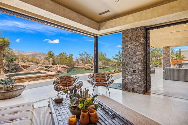 50741 Desert Arroyo Trail, Indian Wells CA: https://media.crmls.org/mediaz/a08db843-f3d2-4a63-99cc-14e8e2b638e6.jpg