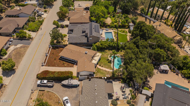 1853 Country Place, Ojai CA: https://media.crmls.org/mediaz/a08ee6c8-ba63-4140-863f-45b48a52ebc8.jpg