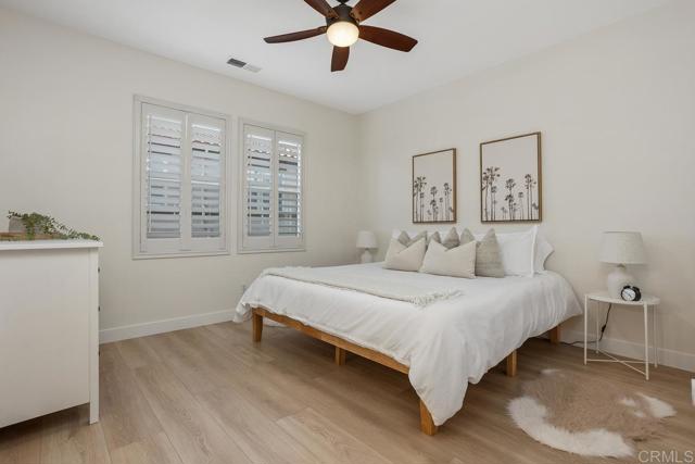 646 Sumner Way, Oceanside CA: https://media.crmls.org/mediaz/a08f152b-432d-4e12-9f20-8ca5762fa3bf.jpg