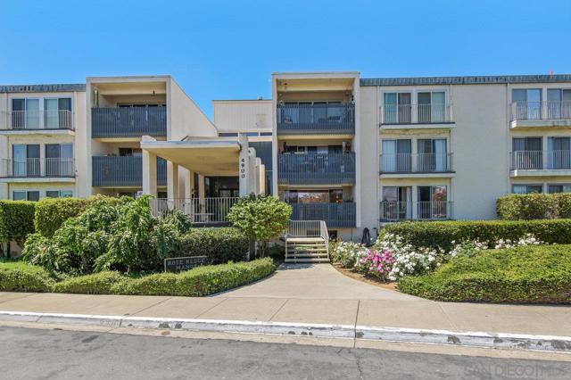 4900 Rosehedge Dr, La Mesa, California 91942, 2 Bedrooms Bedrooms, ,2 BathroomsBathrooms,Condominium,For Sale,Rosehedge Dr,250029136SD