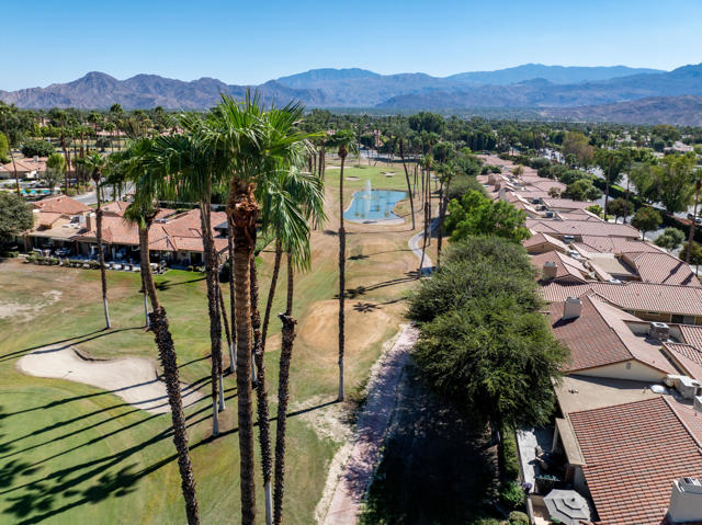 148 Las Lomas, Palm Desert, CA 92260