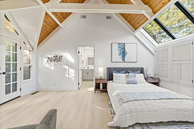2095 Bowdoin Street, Palo Alto CA: https://media.crmls.org/mediaz/a091eda7-20c5-4de1-b10a-812a84b254b3.jpg